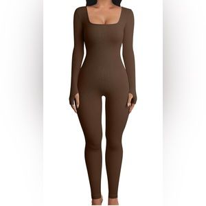 New Brown Ribbed Long Sleeve Sport
Jumpsuit